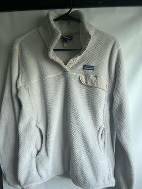 Patagonia Cream Sherpa Fleece with Chest Pocket large